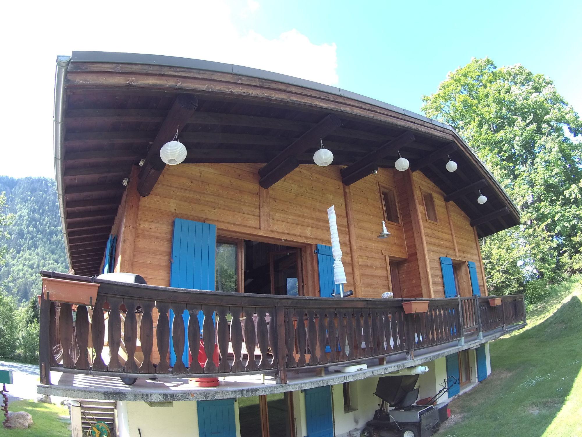 ชาเลต์ เล เฟรน Bed & Breakfast Chamonix ภายนอก รูปภาพ